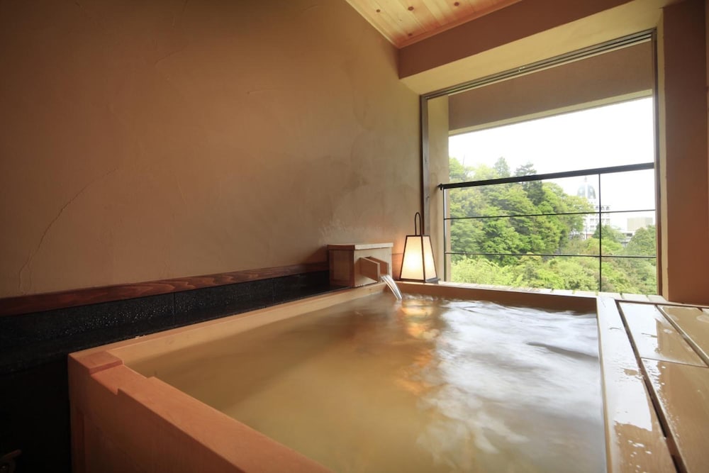 SHIKANOYU HOTEL 34/66