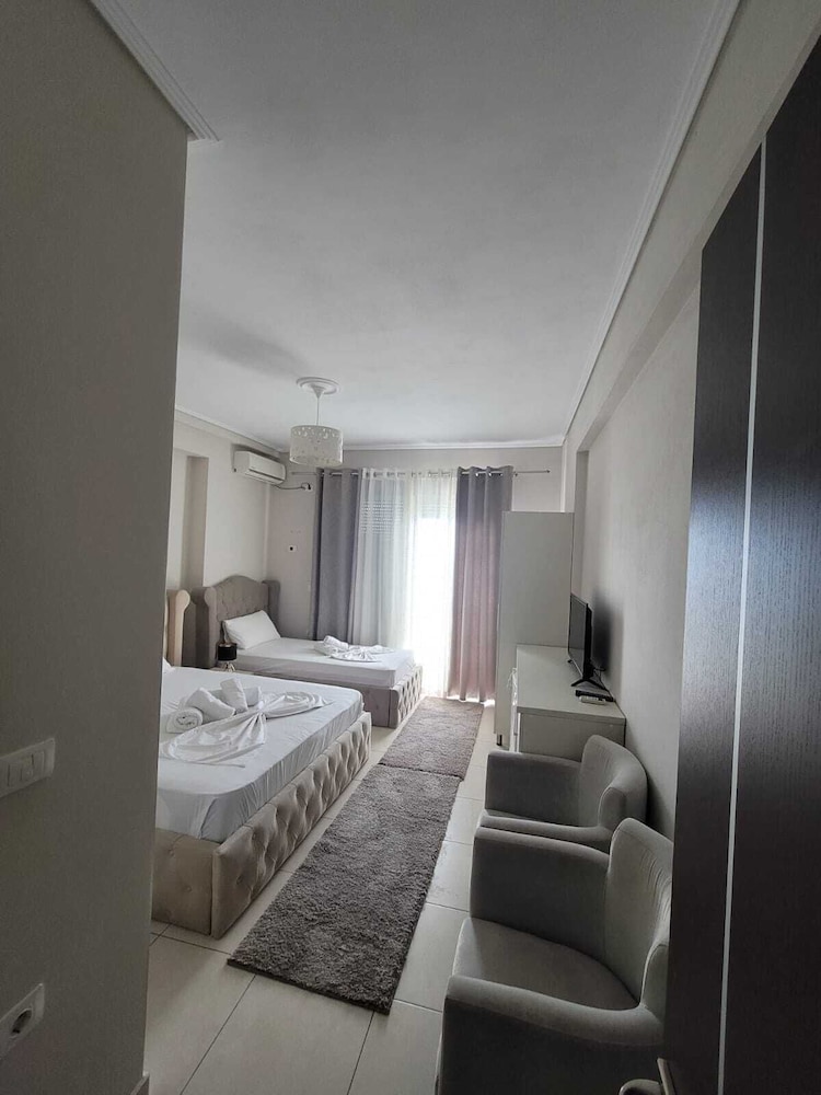 Hotel Sunrays 23/62