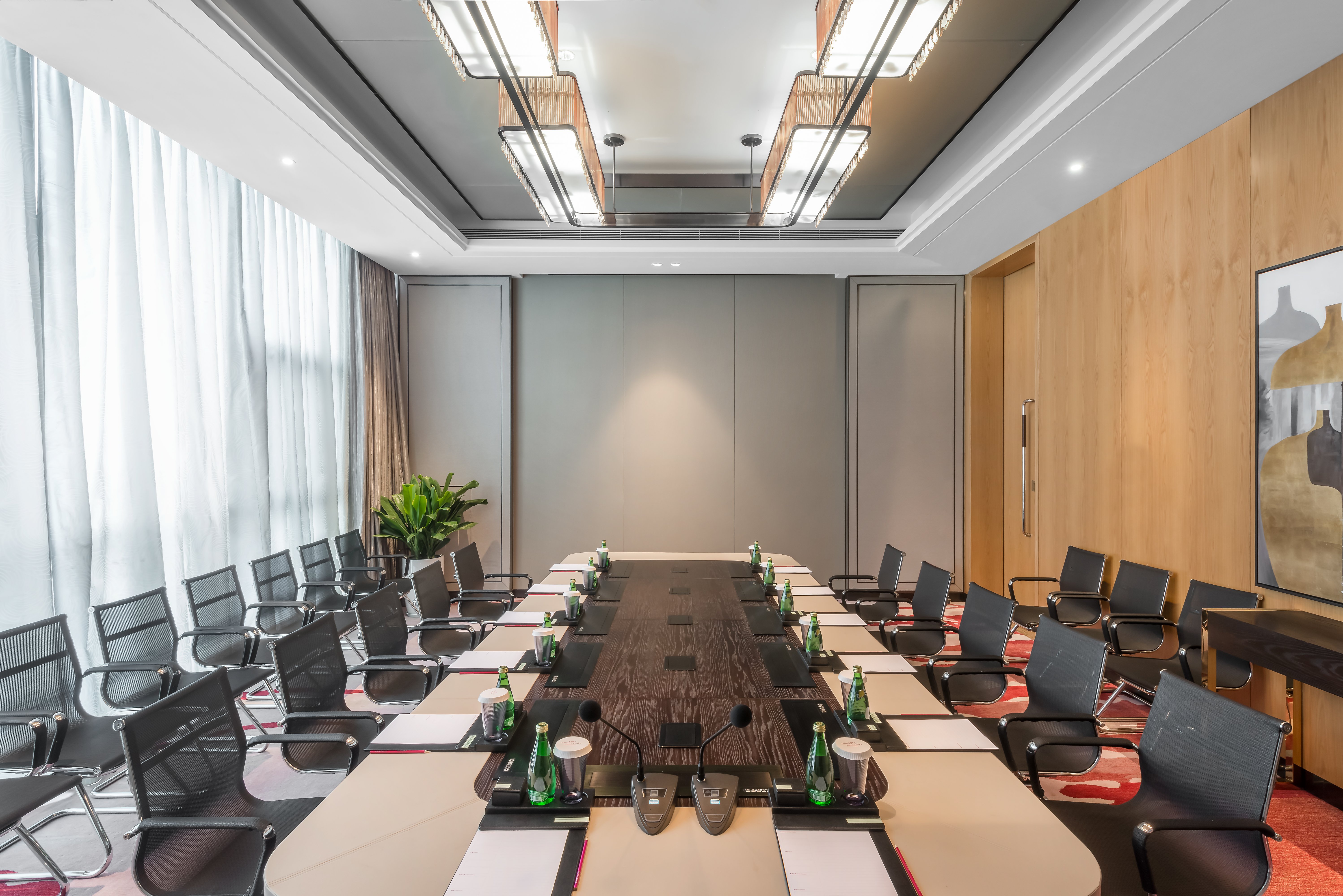 Crowne Plaza Yibin 26/36