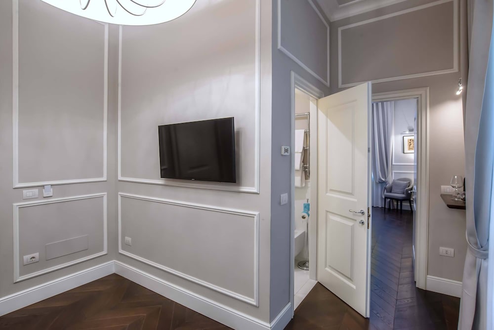 Florence Luxury Guest House 34/49