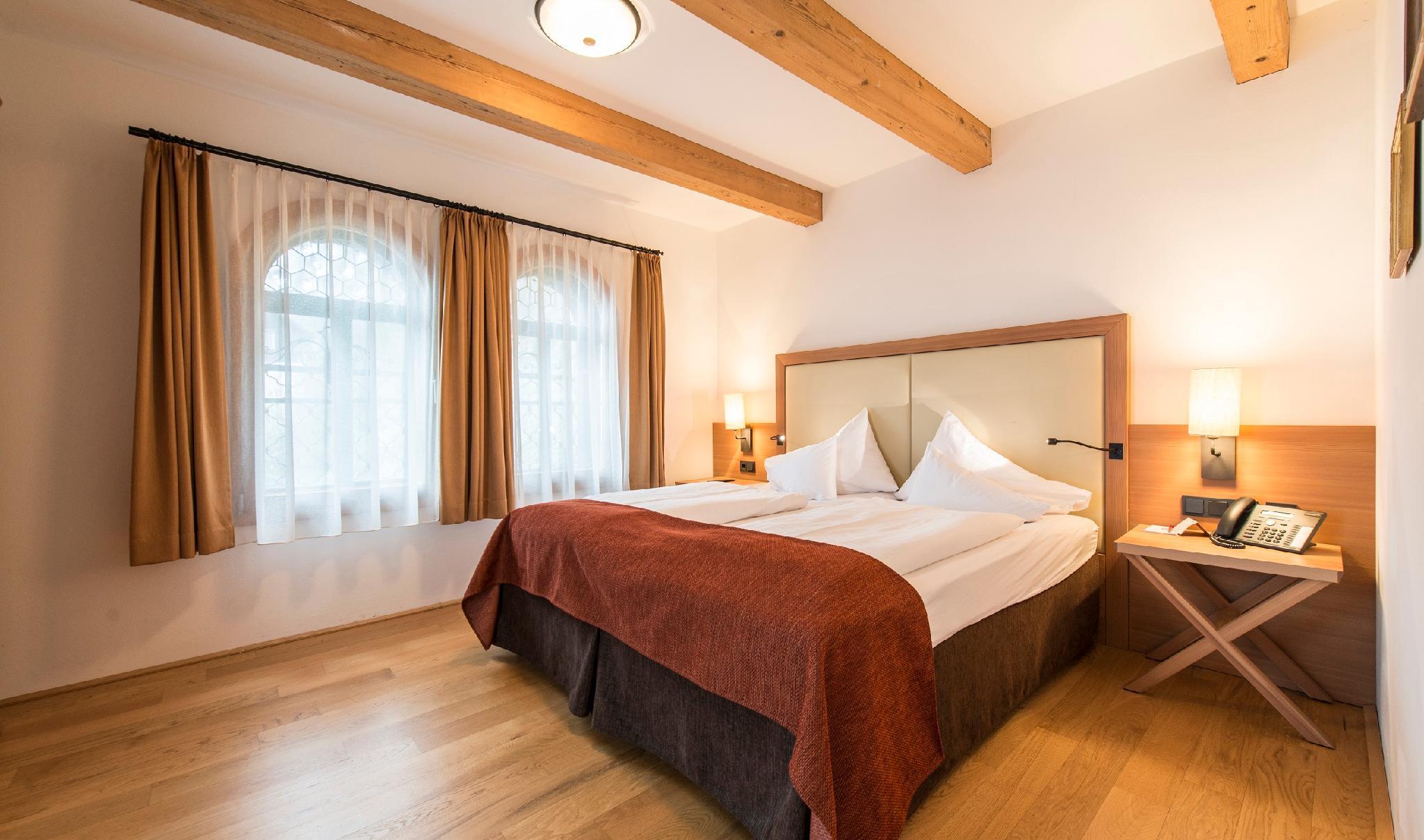 Junior Suite, Twin Beds