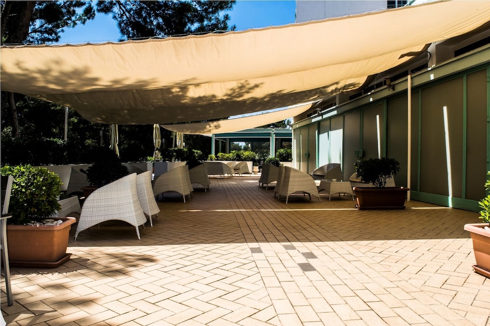 Pula Hotel 36/37