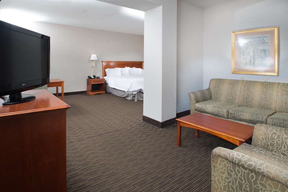 Hampton Inn Linden 24/75