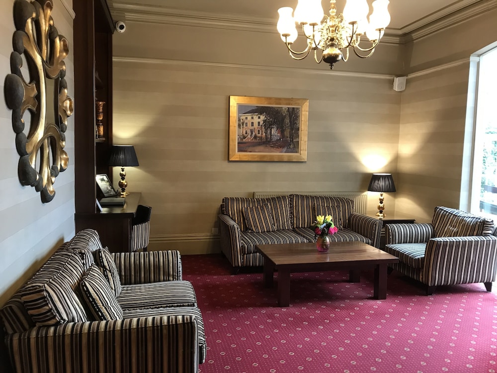 The Belmont Hotel, Leicester 41/47