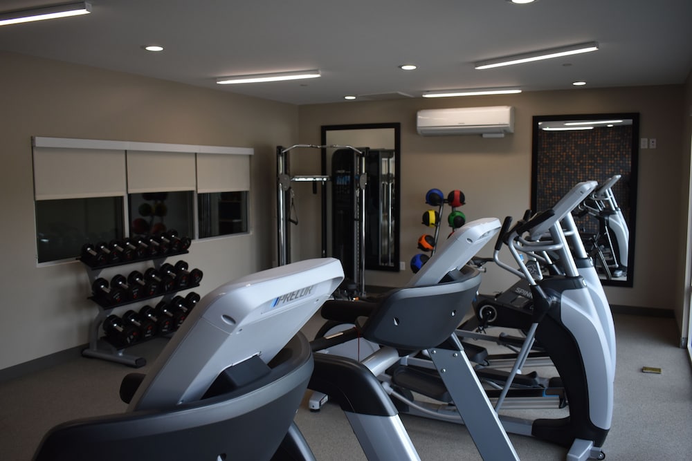 La Quinta Inn & Suites by Wyndham San Bernardino 32/45