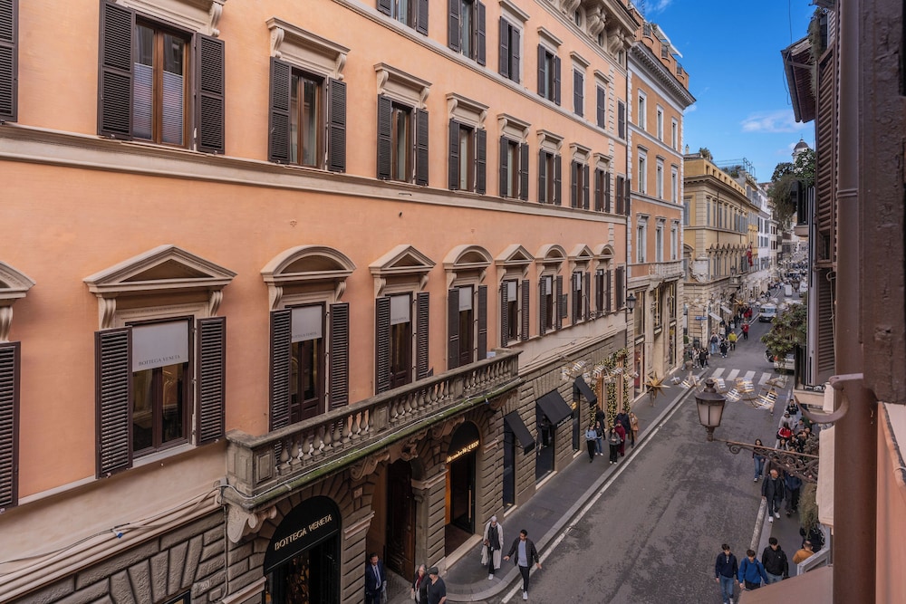 Townhouse Condotti 29 43/53