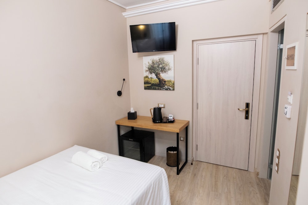 ROOM, SINGLE, SINGLE BED