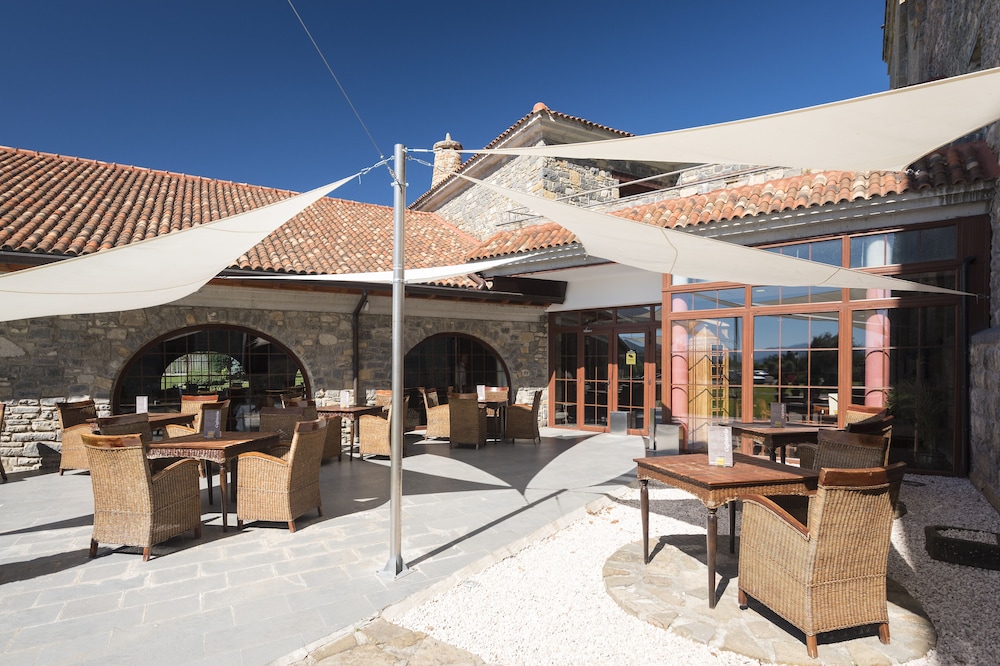 Hotel & Spa Monasterio de Boltana 6/40