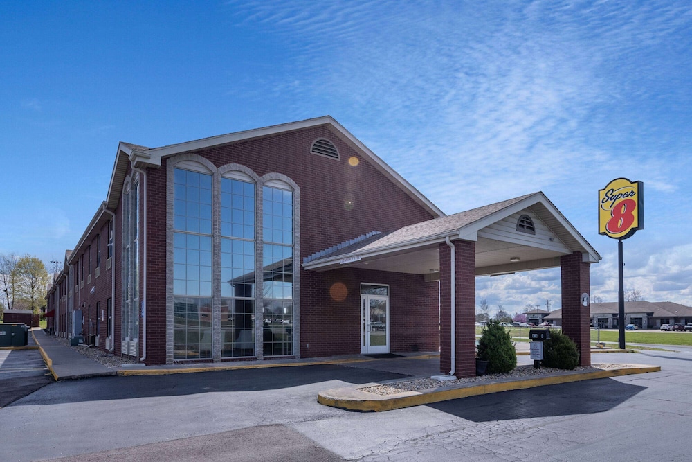 Super 8 by Wyndham Nixa/Springfield Area 35/39
