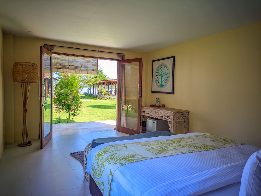 The Club Villas Lombok 3/50