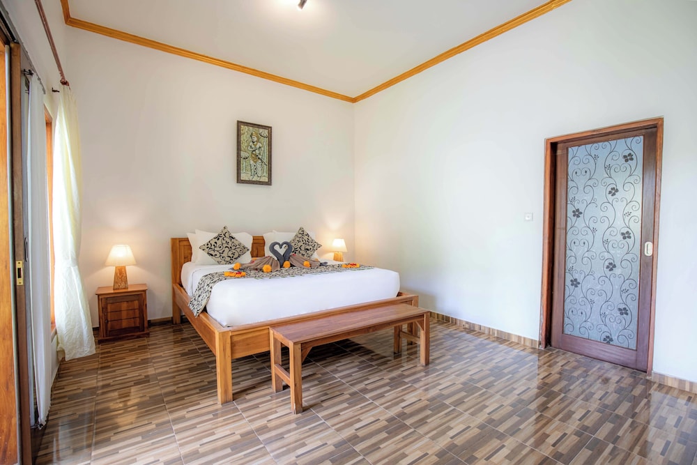 Crystal Bay Villa 5/50