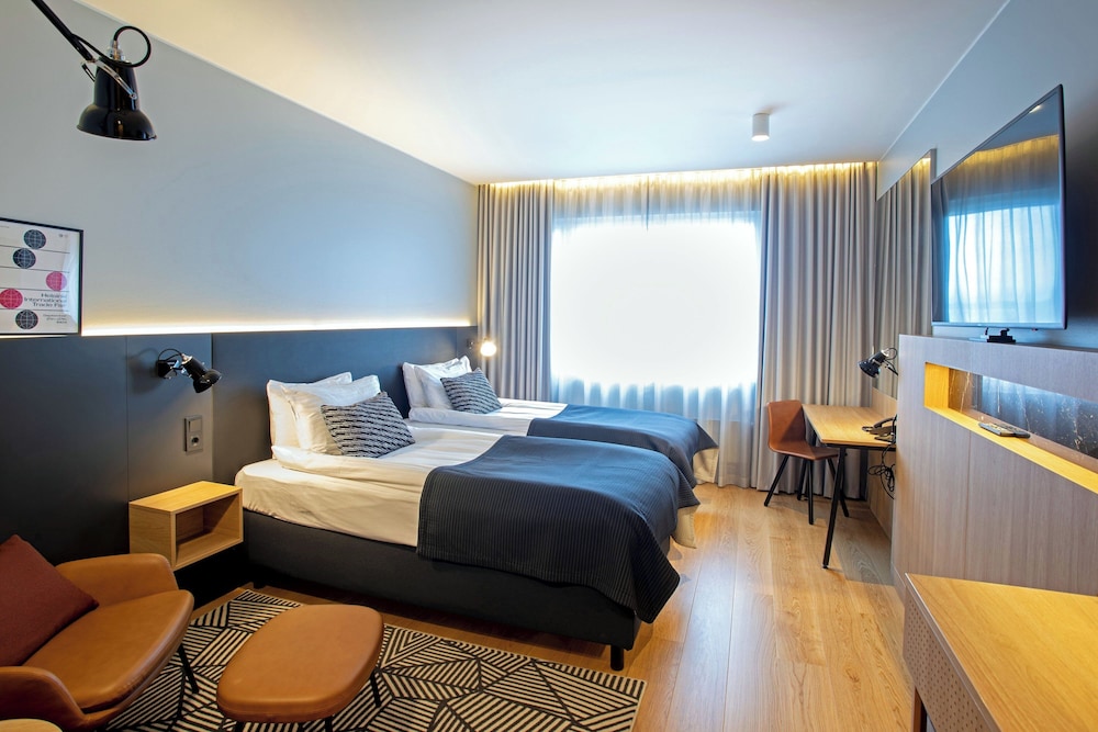 Holiday Inn Helsinki Expo Ex Holiday Inn Helsinki Exhibition Convention Centre 15/72