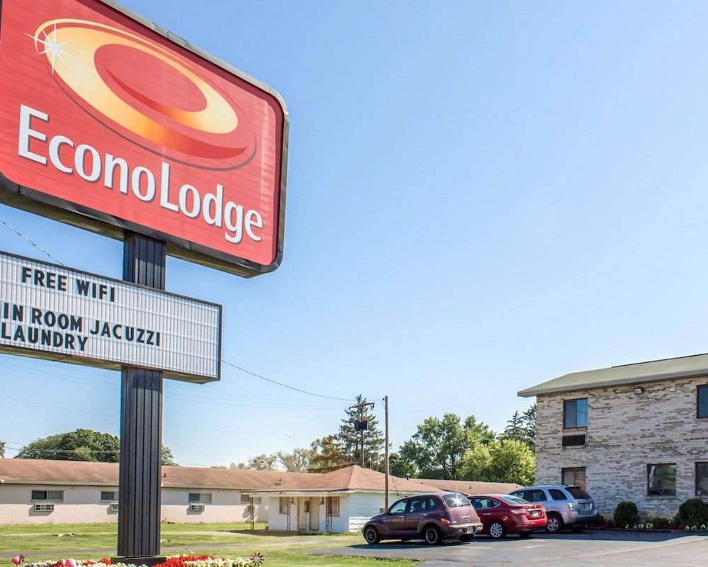 Econo Lodge Elkhart North 4/27