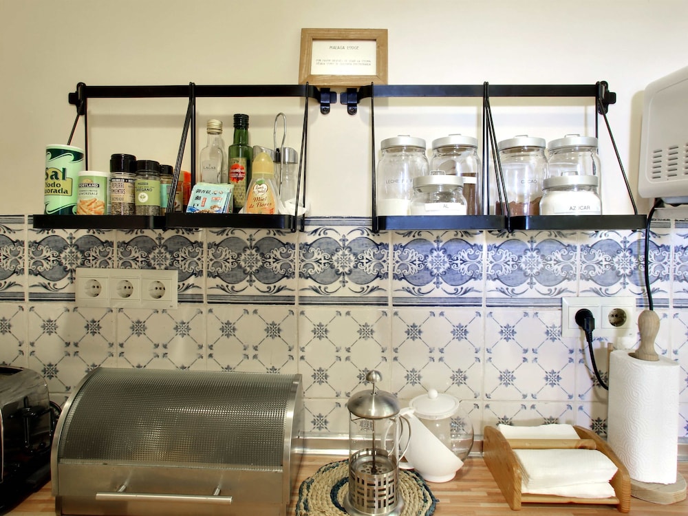 Malaga Lodge Guesthouse 6/51