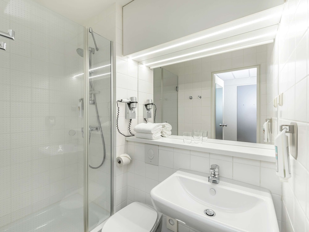 Ibis Hamburg Alster Centrum 43/43