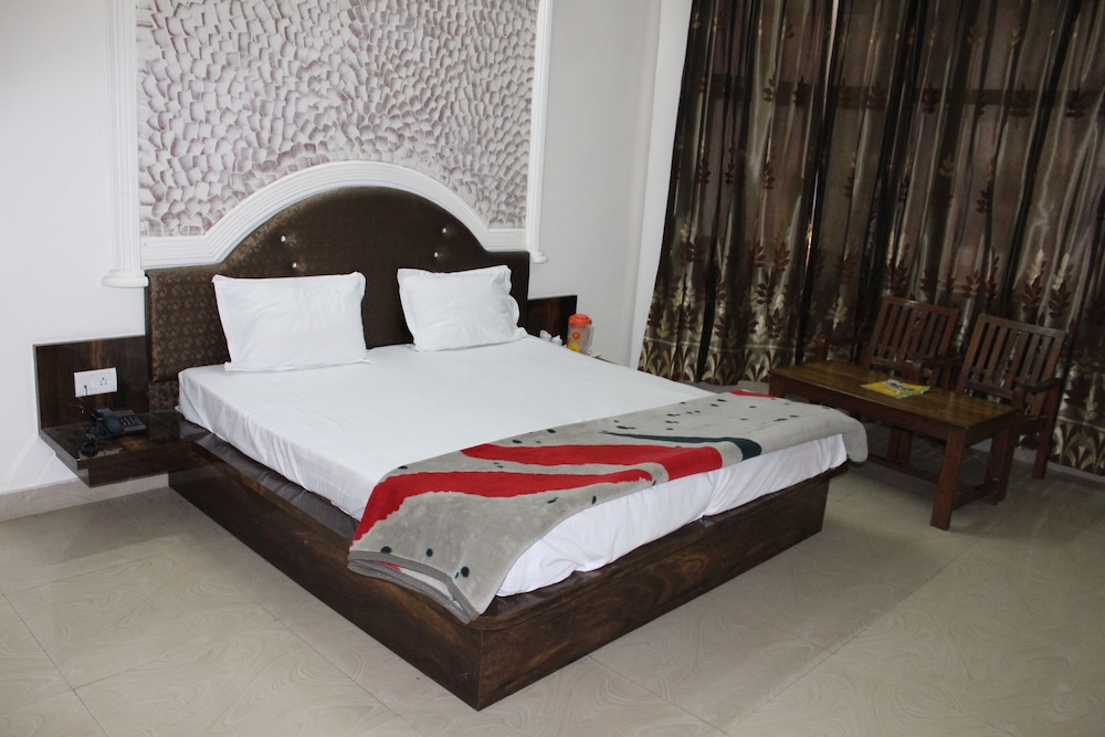 HOTEL BHAWANI INTERNATIONAL 31/45