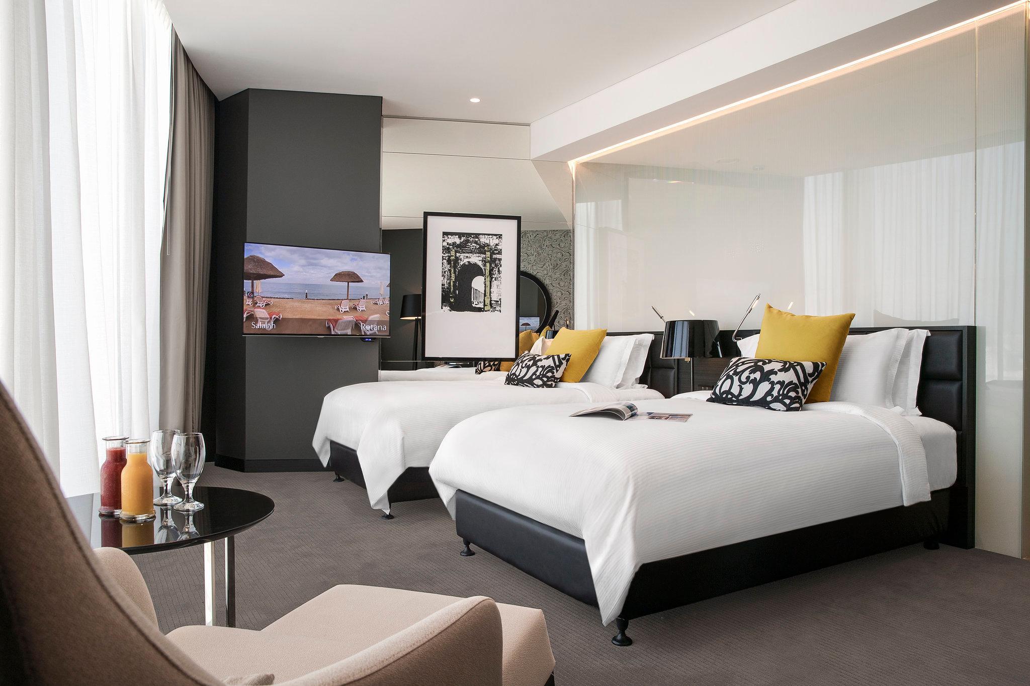 Club Rotana, Twin Beds