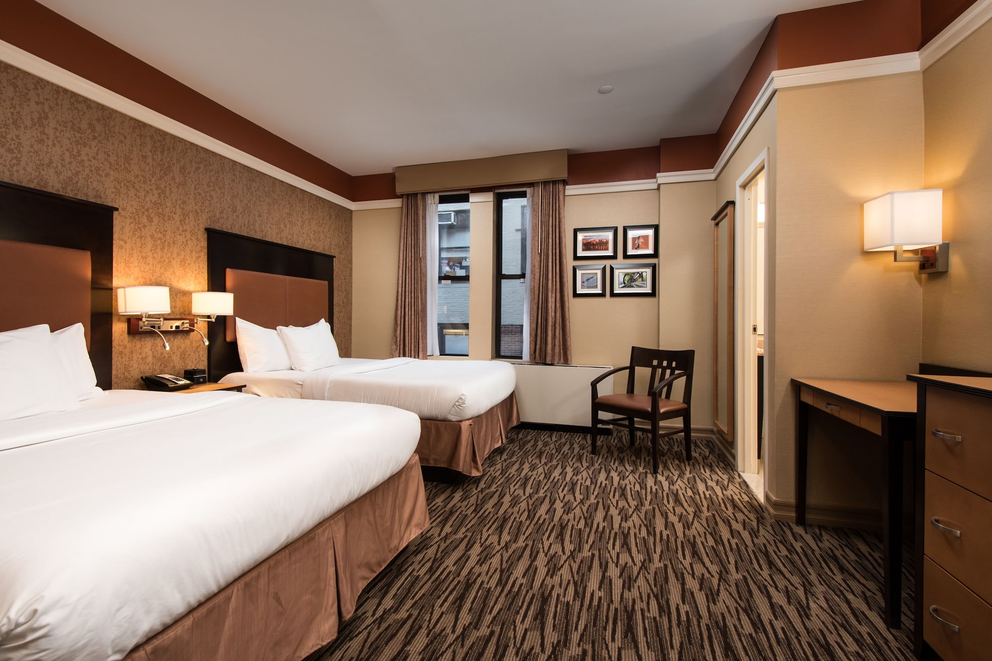 SUPERIOR, 2 QUEEN BEDS