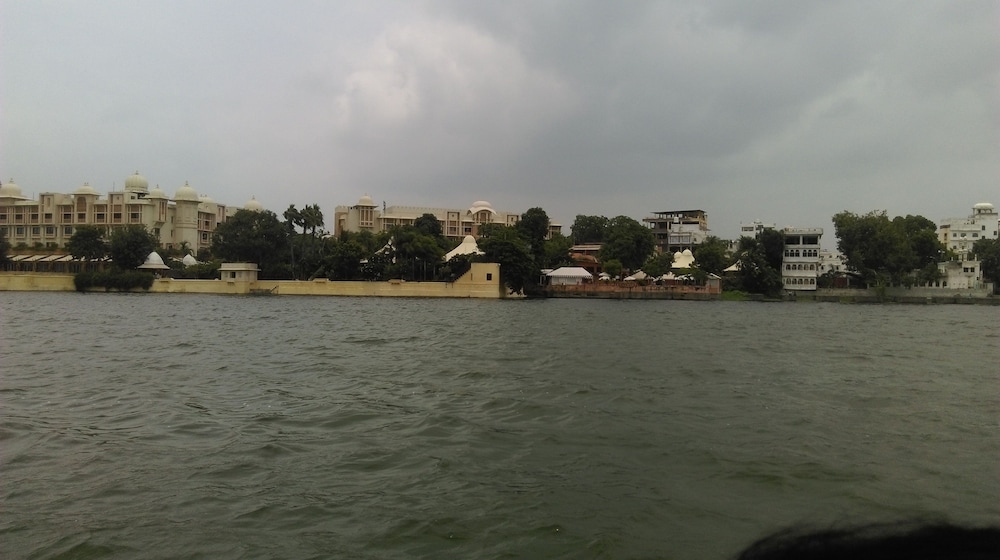 Devra Udaipur 58/69