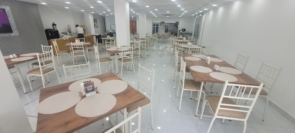 Hotel Los Almendros 19/26