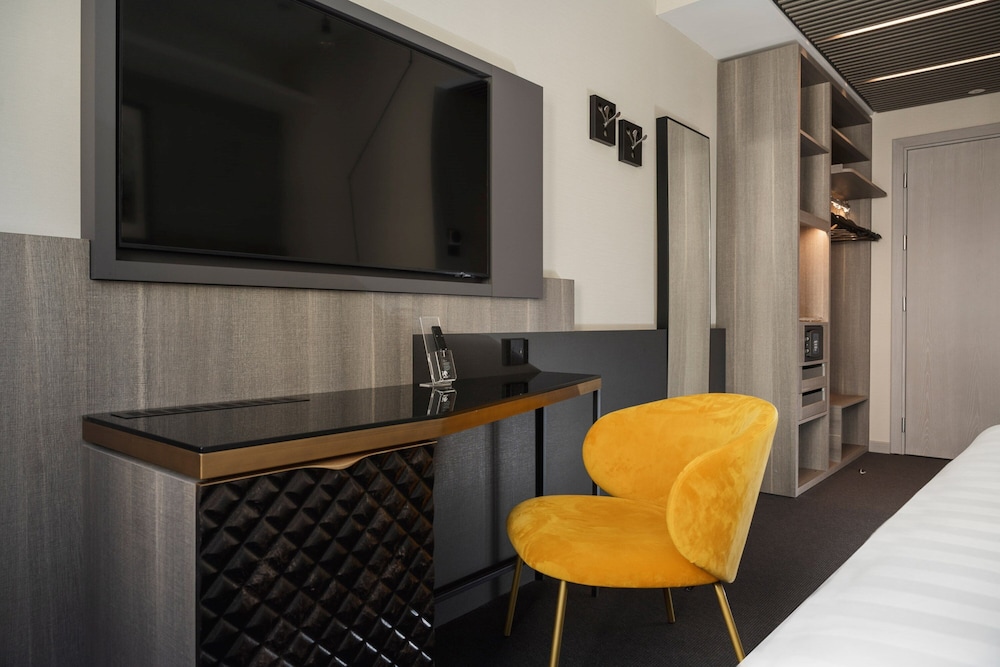 iQ Hotel Firenze 46/54