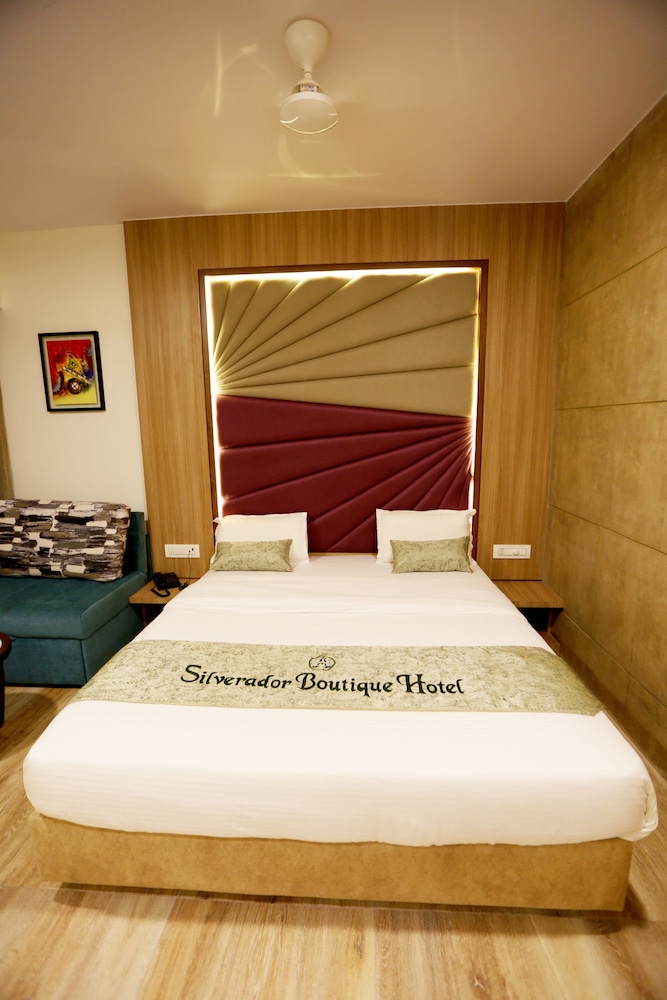 Silverador Boutique Hotel 8/27