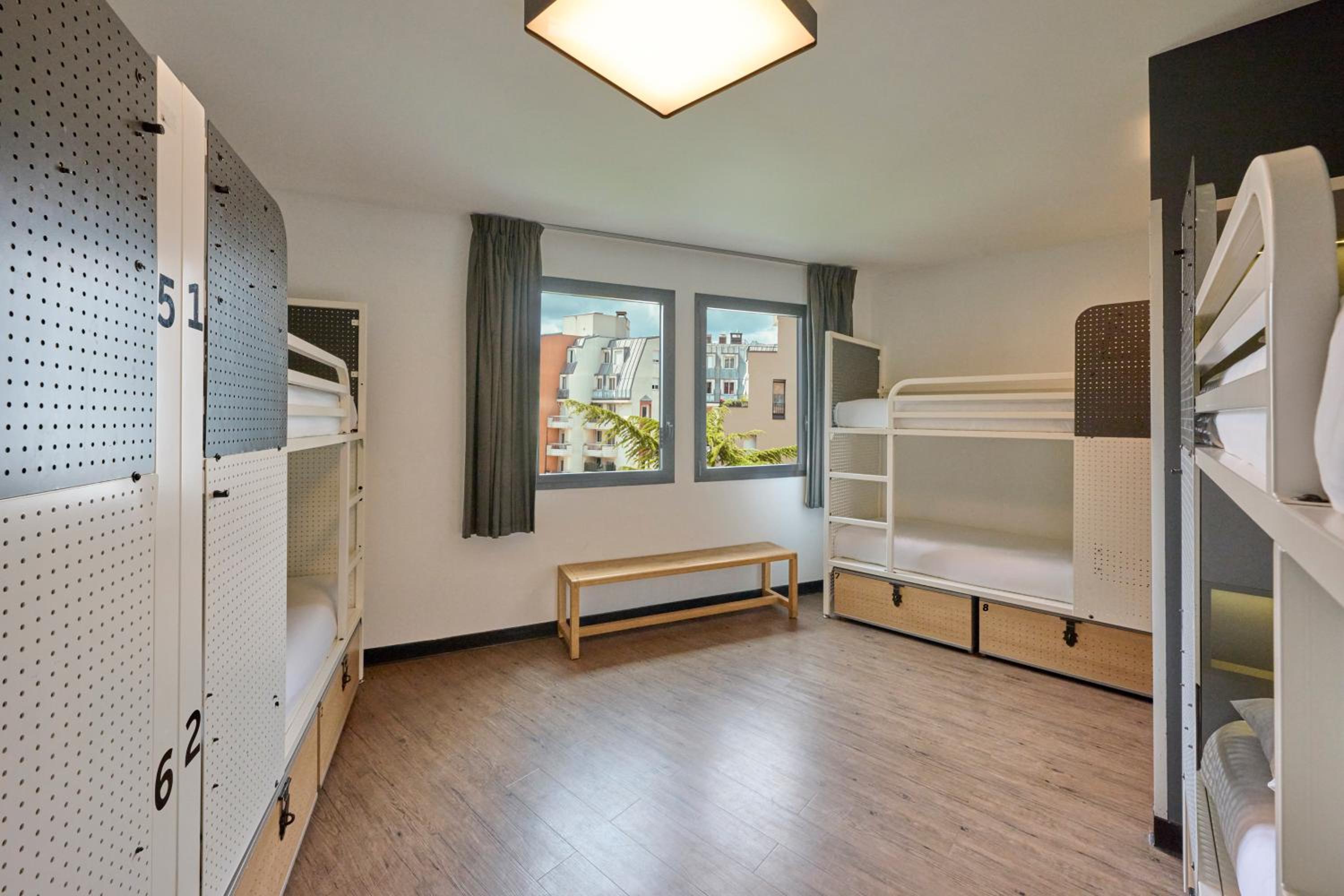 Mixed Dorm, 10 Beds