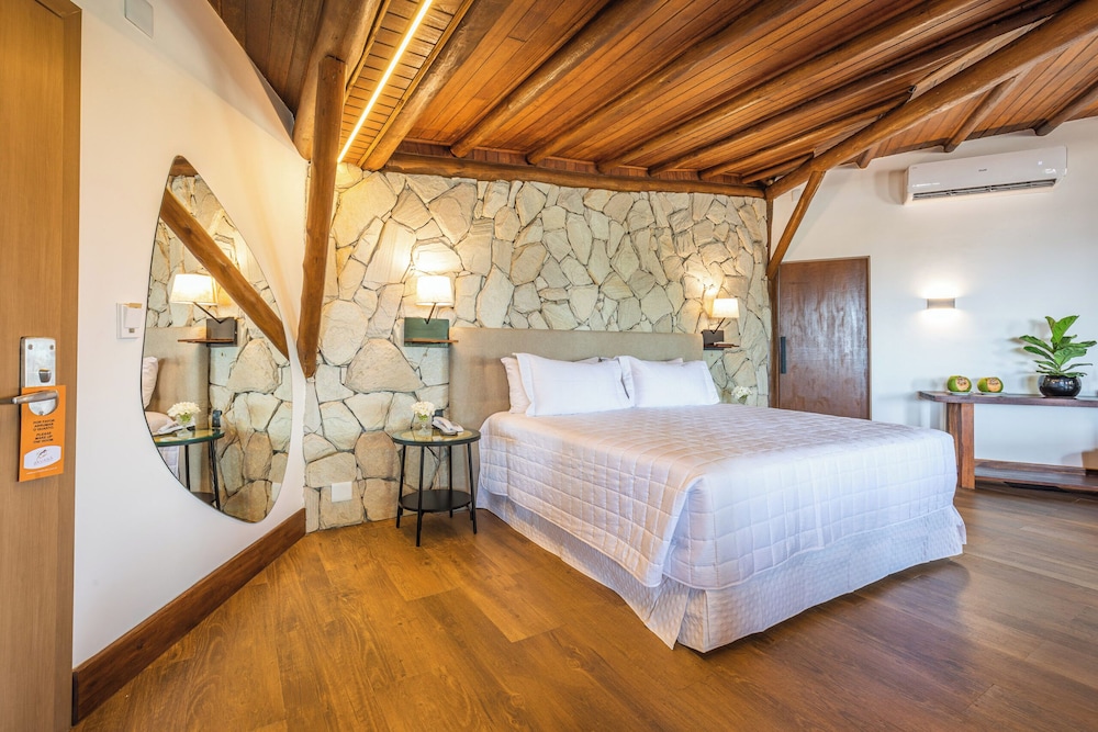 Atlantic, Designer, Studio, Suite, King Bed