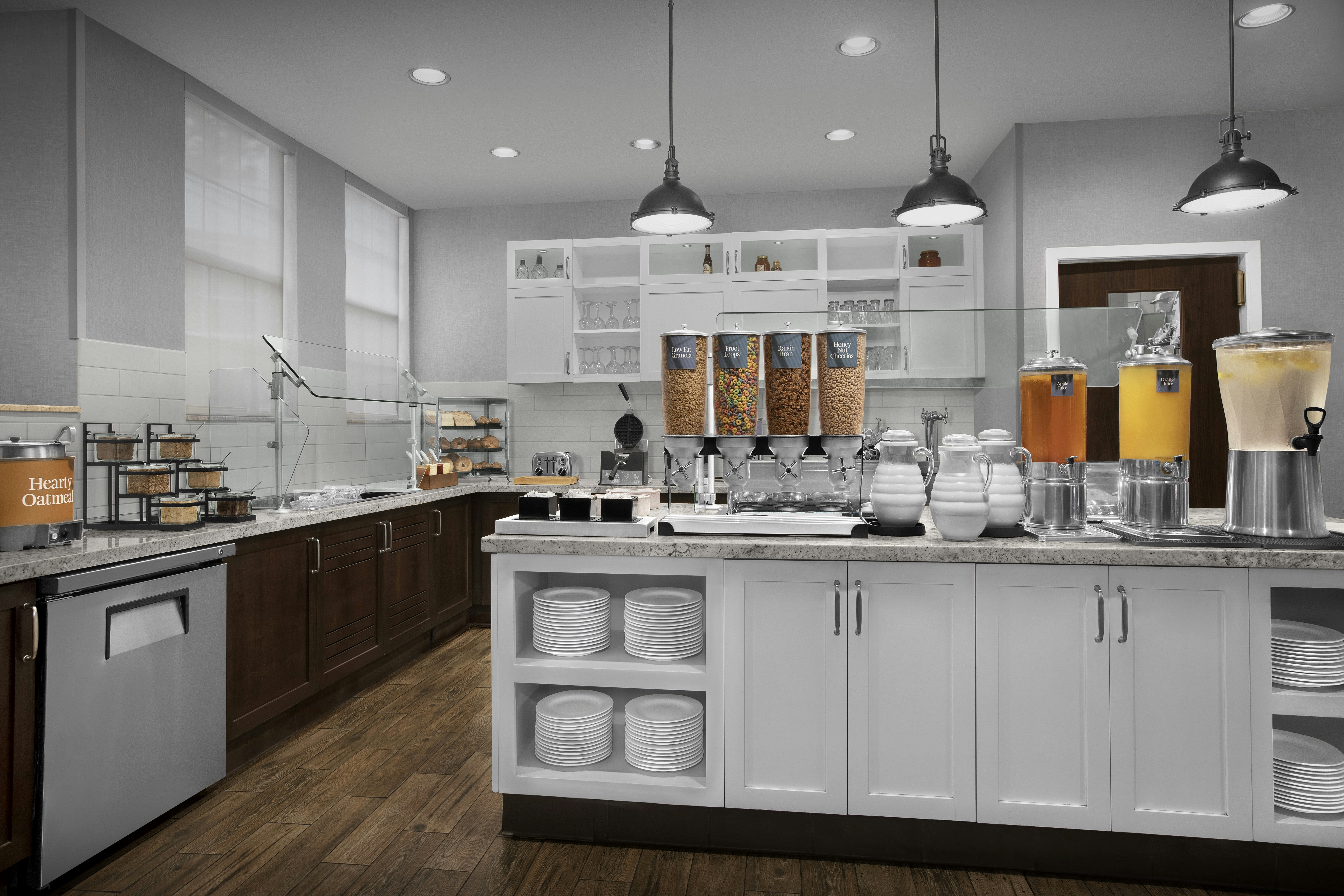 Homewood Suites by Hilton San Jose Airport-Silicon Valley 11/19