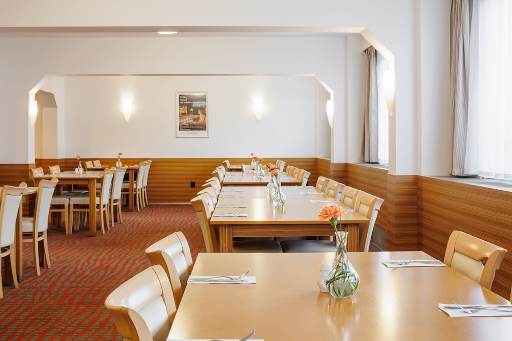 OREA Hotel Voro Brno 37/45