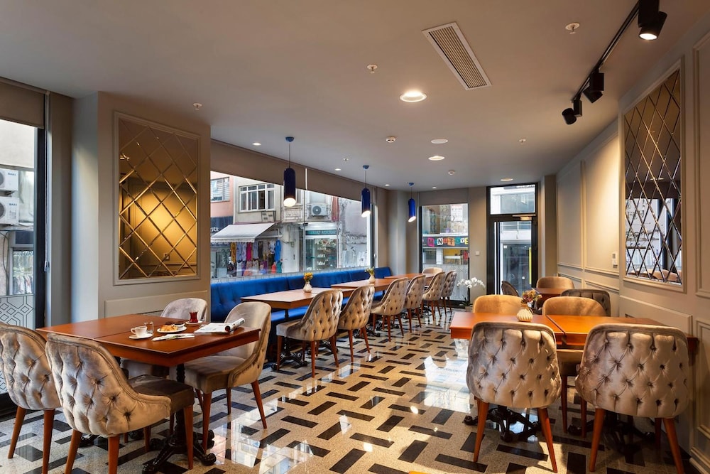 Guner Business Hotel 20/23