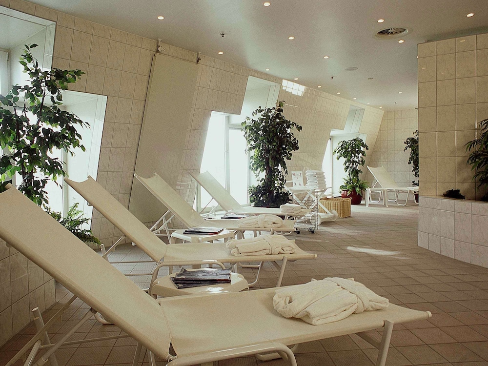 Mercure Hotel Berlin Tempelhof 8/73