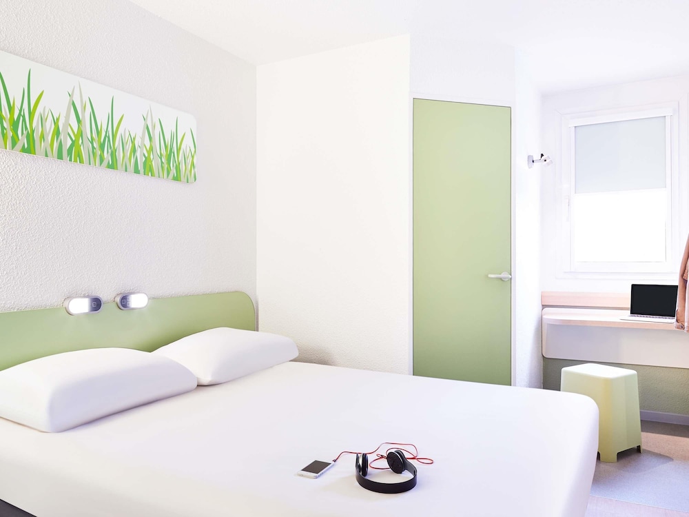 Ibis Budget Airport Marseille Provence 24/55
