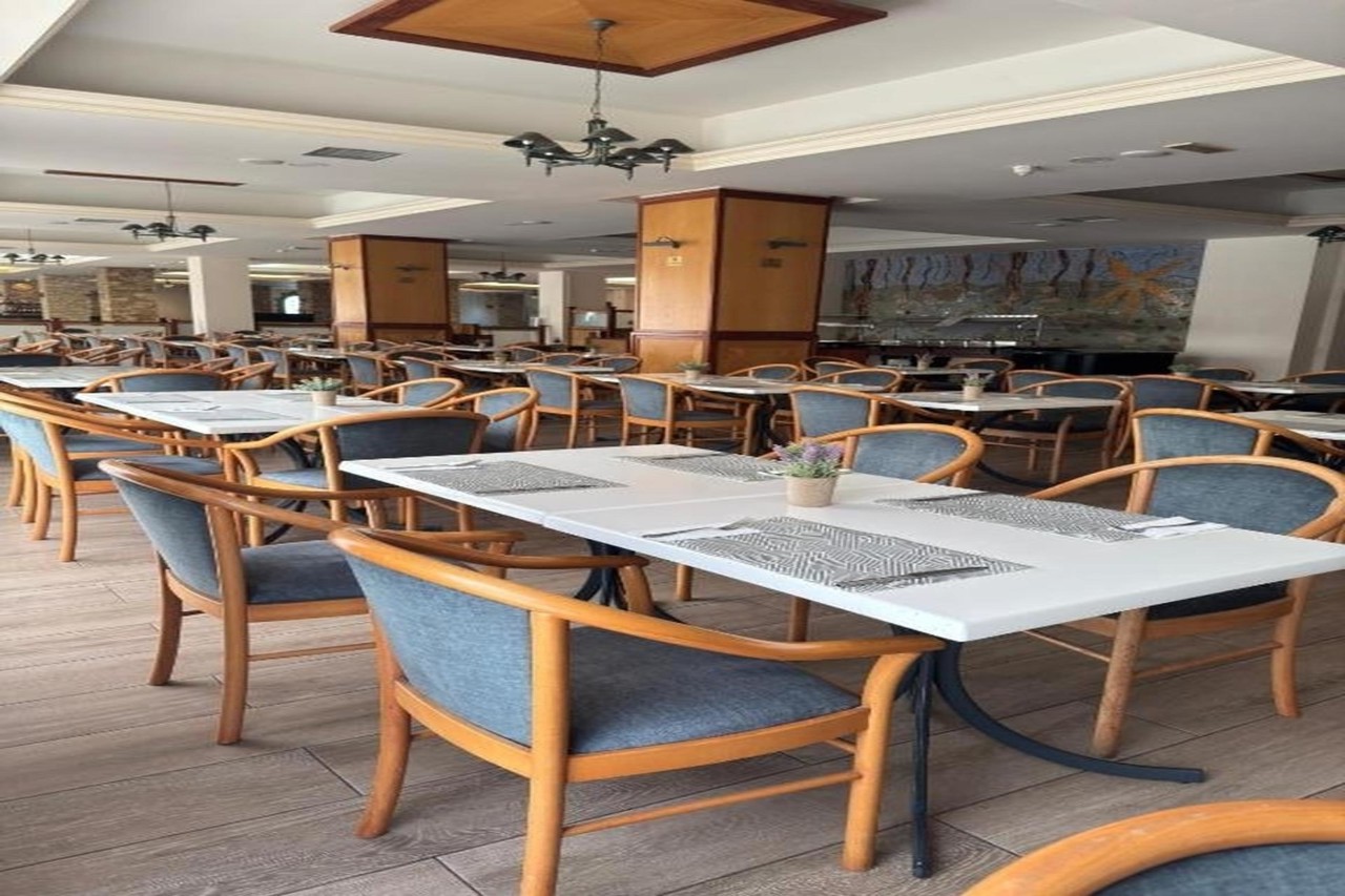 Navarria Hotel 42/50