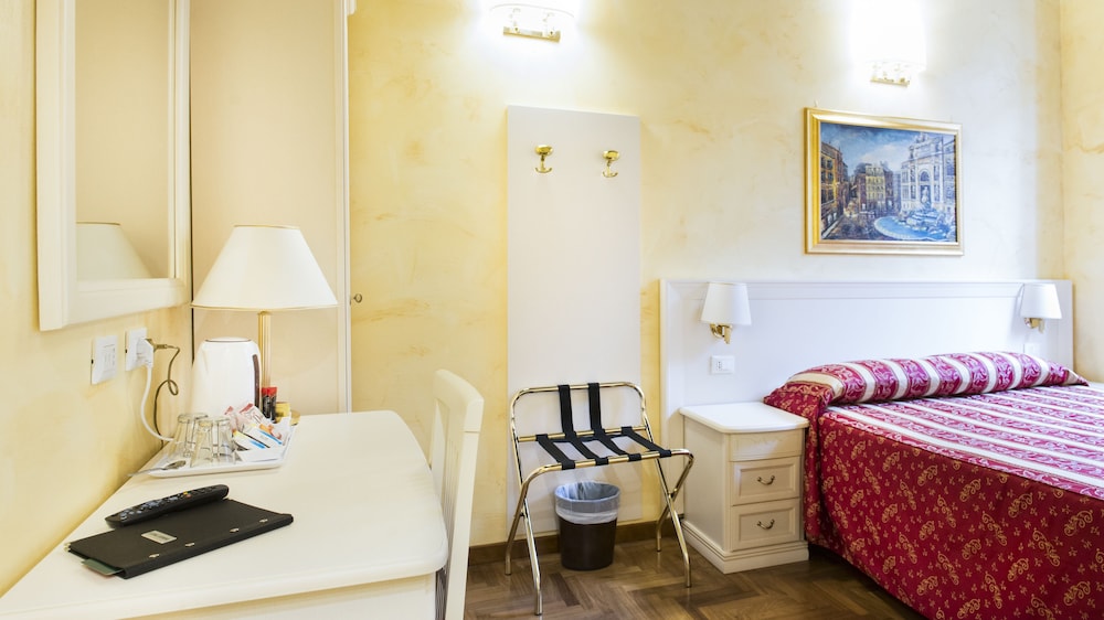 Domus Trevi 20/37