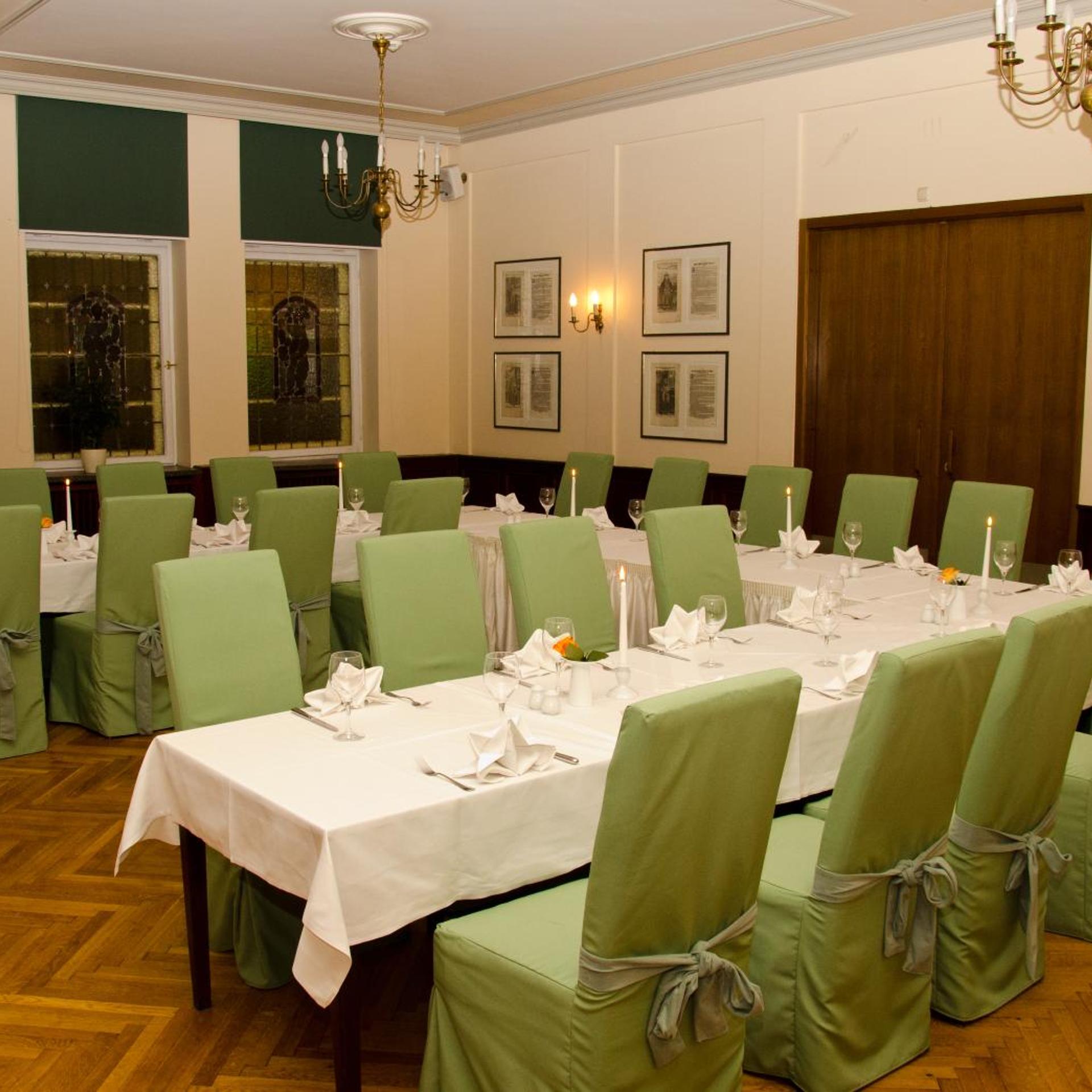 Hotel Schwarzer Bar Jena 43/50