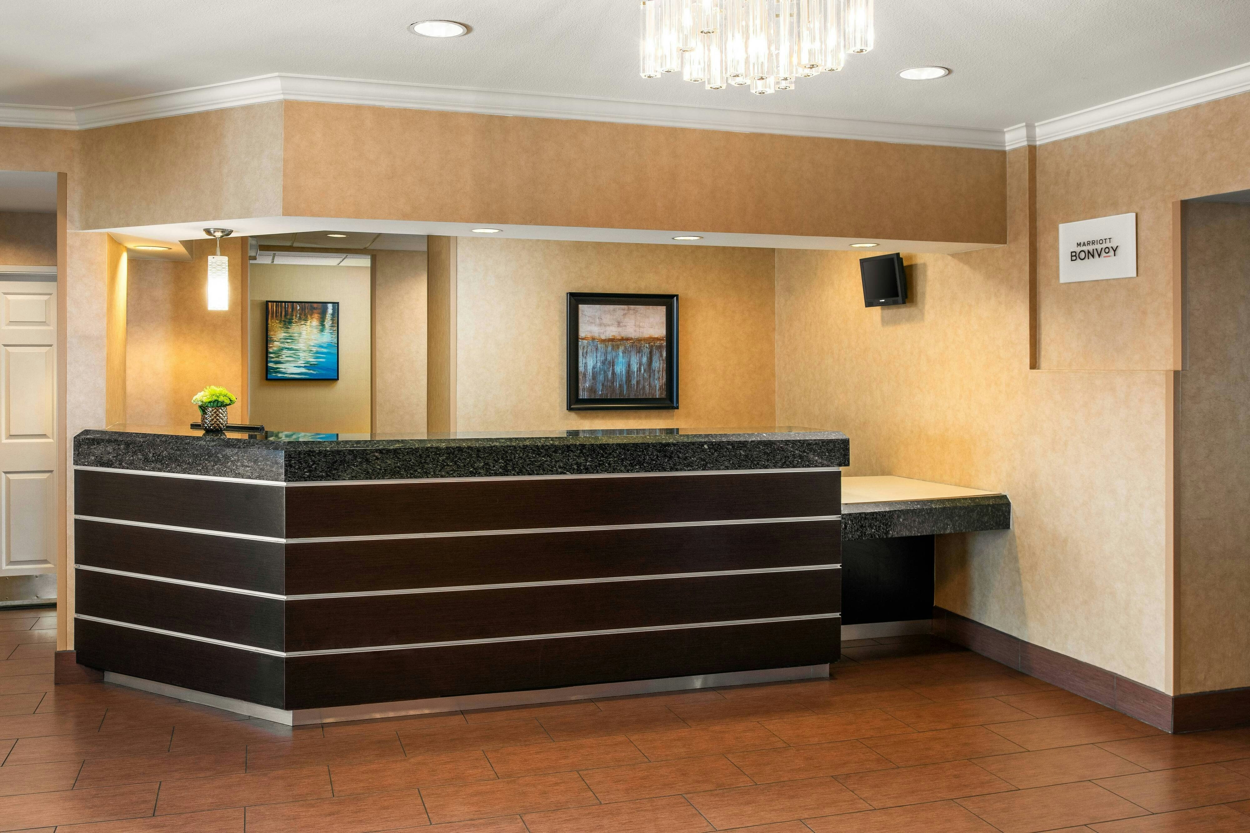 Residence Inn San Diego Sorrento Mesa/Sorrento Valley 4/44