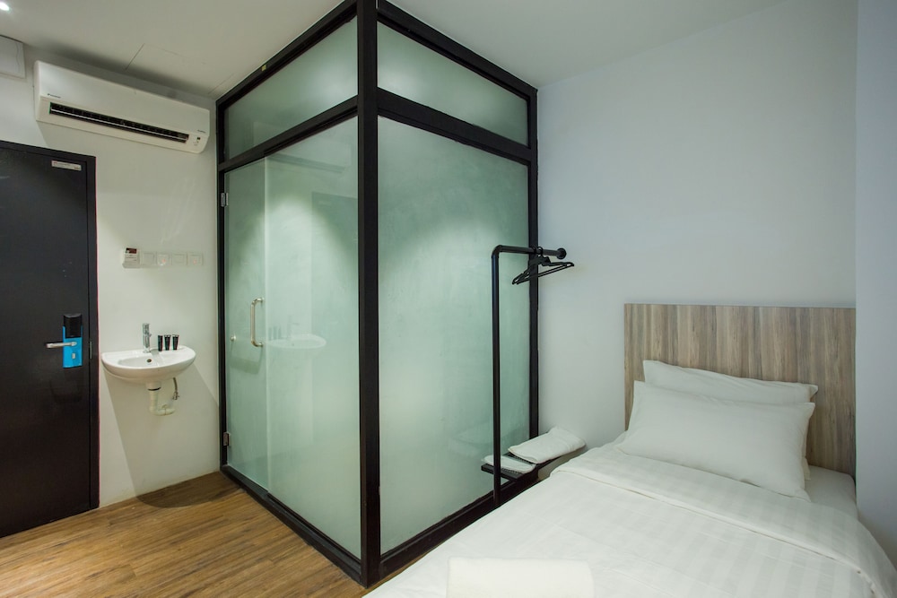 Stella Hotel 33/46