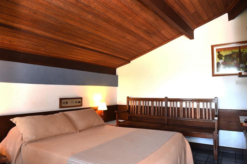 Hotel Catharina Paraguacu 18/67