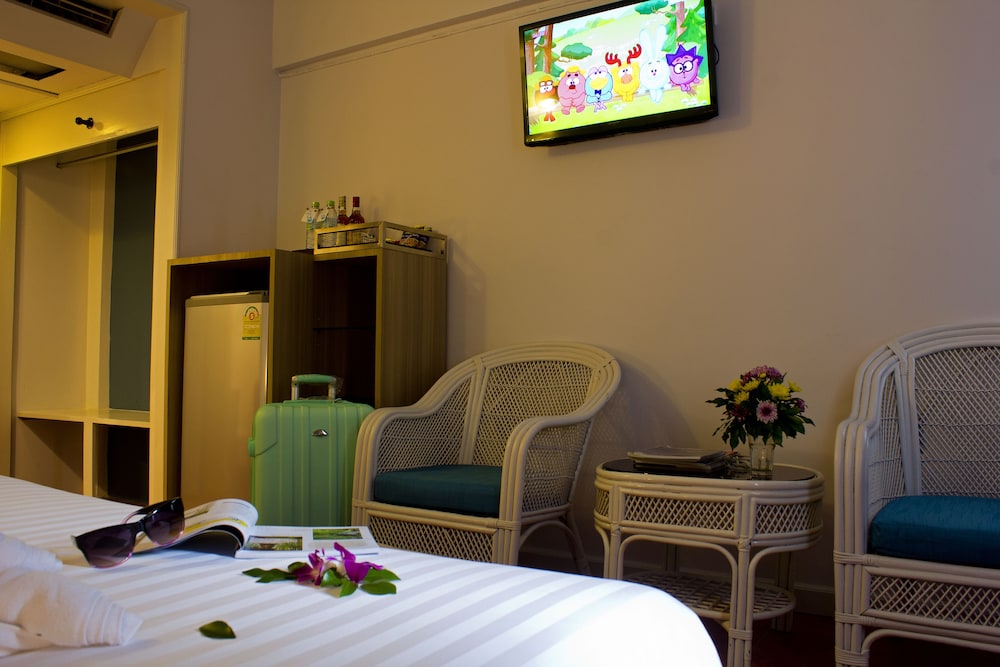 On Hotel Phuket 44/71