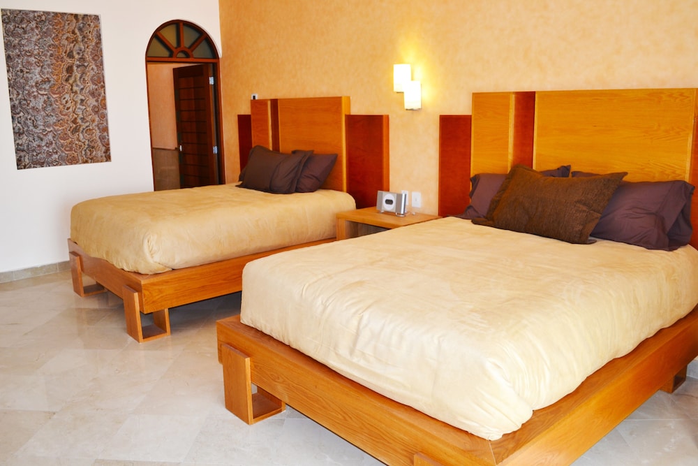 Hotel Palmas De Cortez 12/50