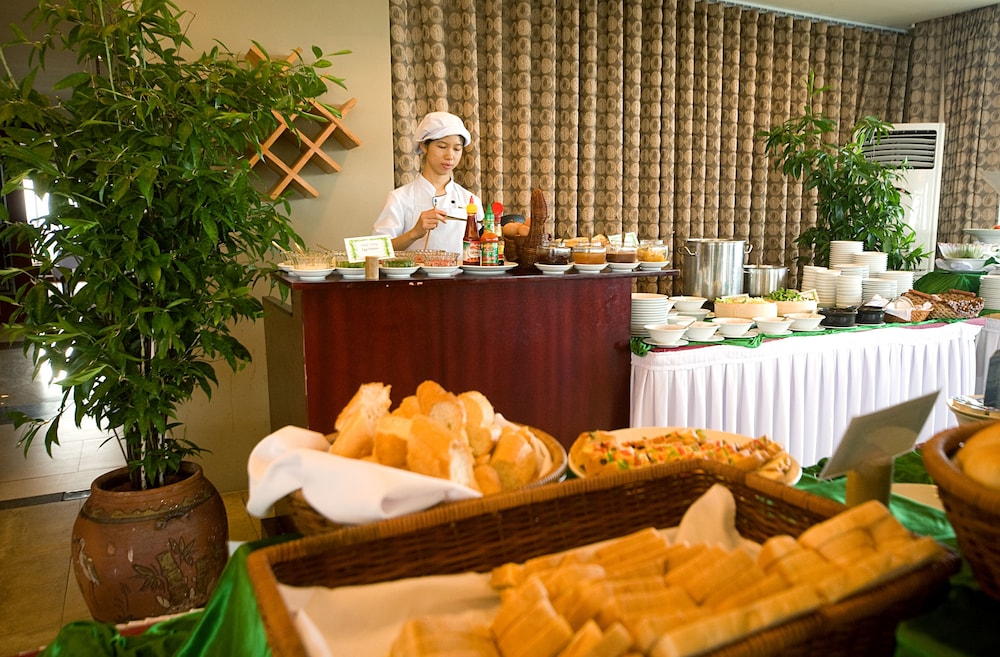 Lobby at Mondial Hotel Hue, HUE