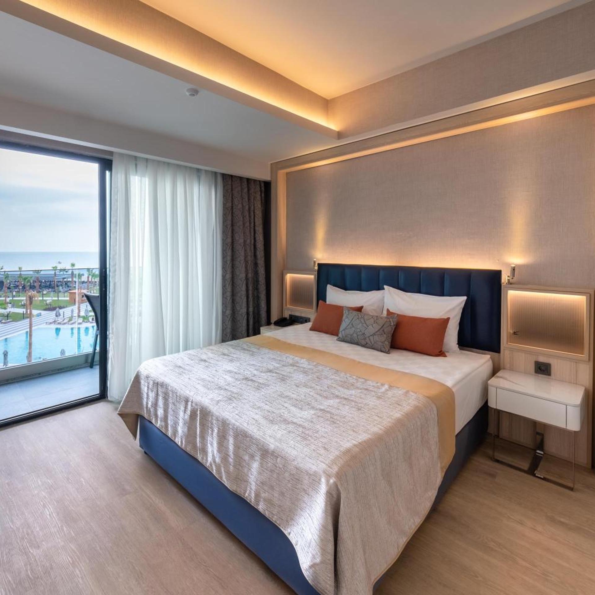 Superior, Triple, Sea View
