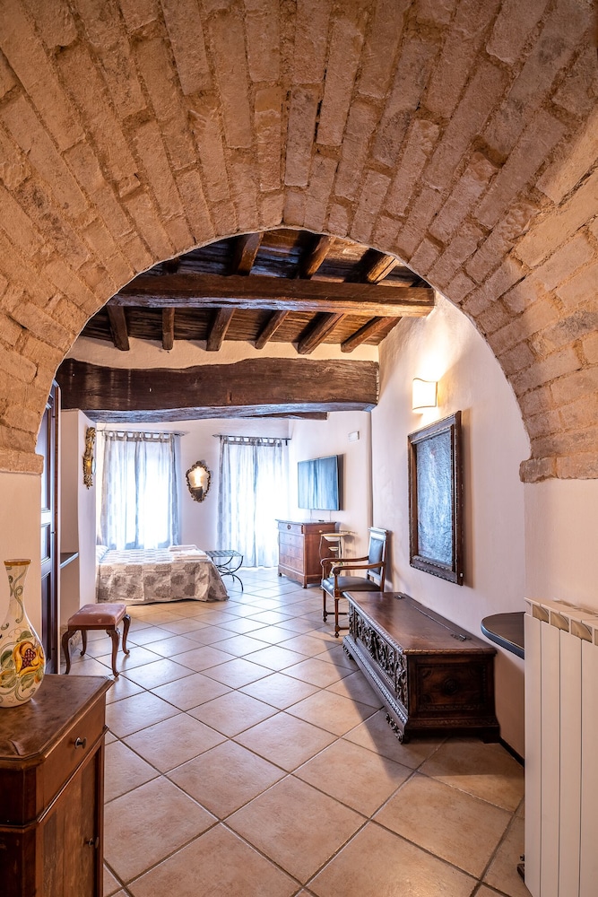 HOTEL TREVI 17/26