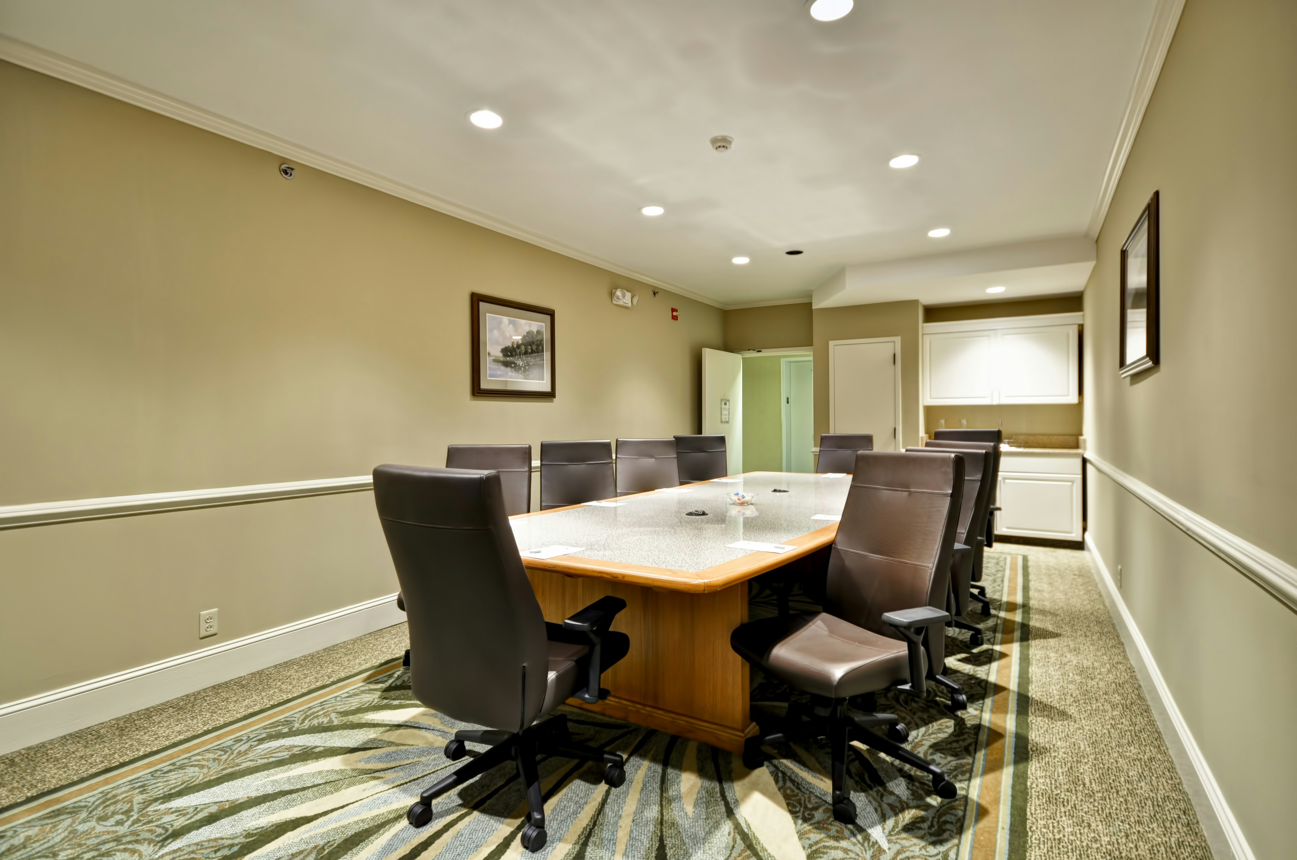 Hampton Inn Suites Charleston 44/48