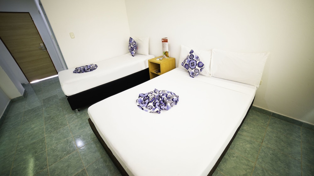 Hotel Porto Bahia 44/77