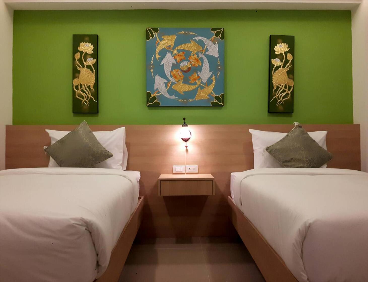 Vista Hotel 35/50