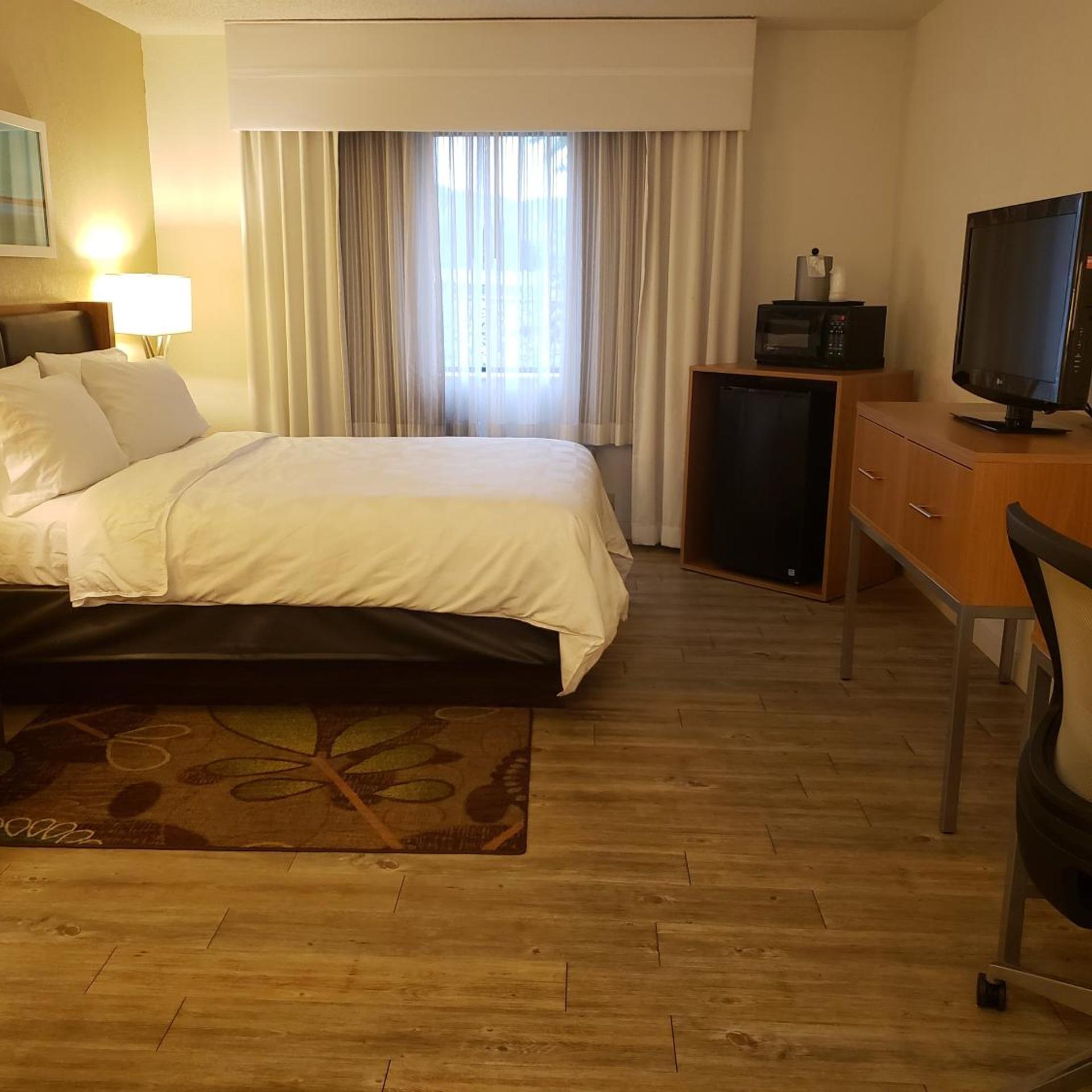 استوديو بسرير كوين لذوي الإعاقة، Holiday Inn Express Pittsburgh-North(Harmarville) 4/10