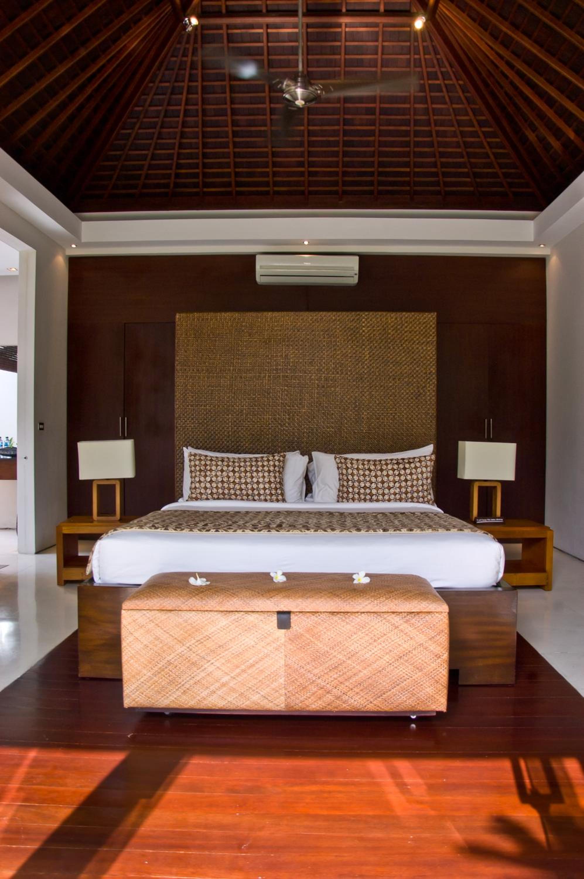 3 Bedrooms, Pool, Deluxe, Villa