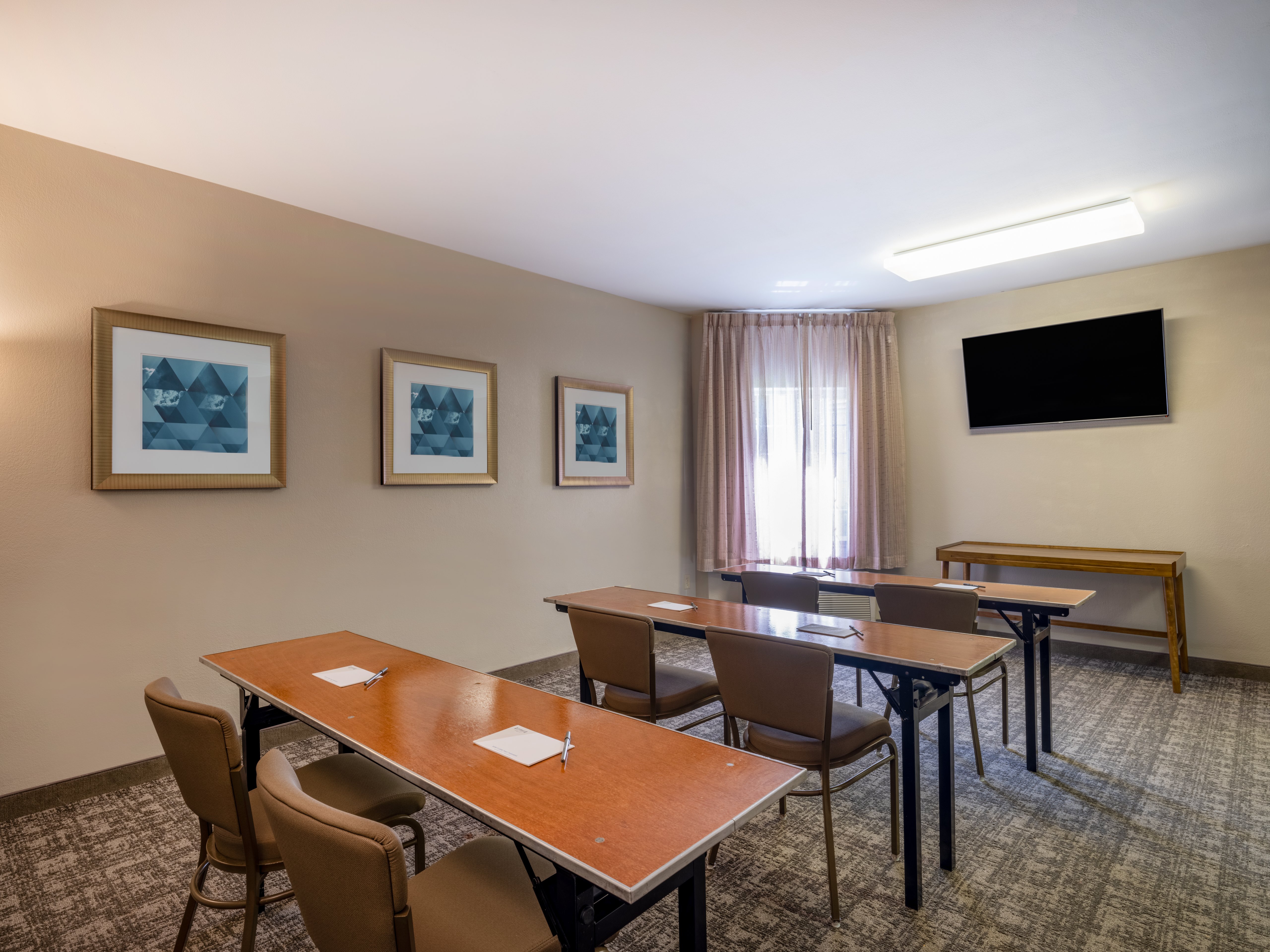 Staybridge Suites Milwaukee Airport South 48/53